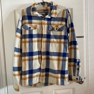 Men’s Patagonia Fleece Button-Up